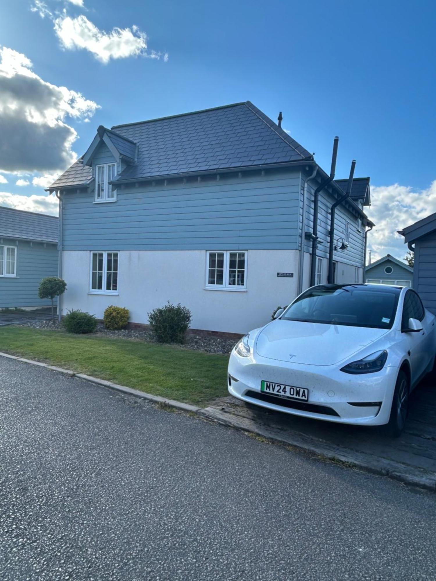 Neptune House, The Bay Holiday Village 法利 外观 照片
